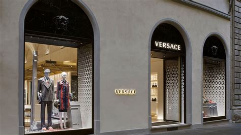 versace firenze telefono|Negozio VERSACE a FIRENZE in Via dè Tornabuoni 17.